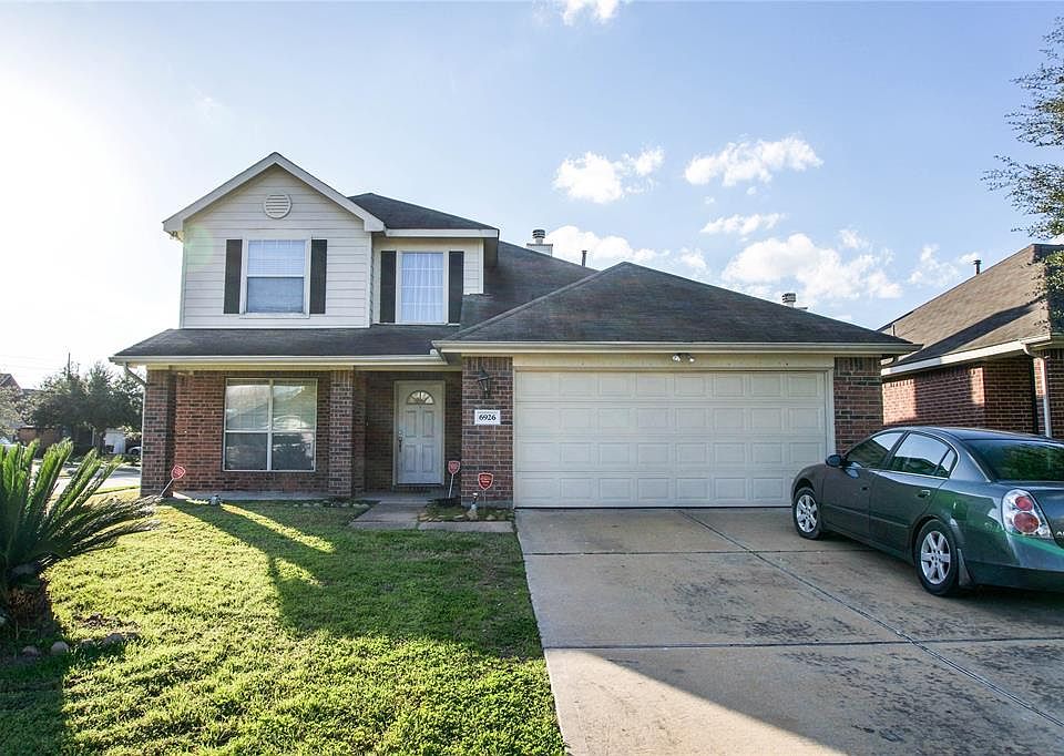 1st image of 6926 Great Oaks Shadow Dr