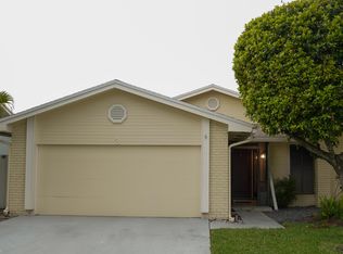 3 Hammond Place, Boynton Beach, FL 33426