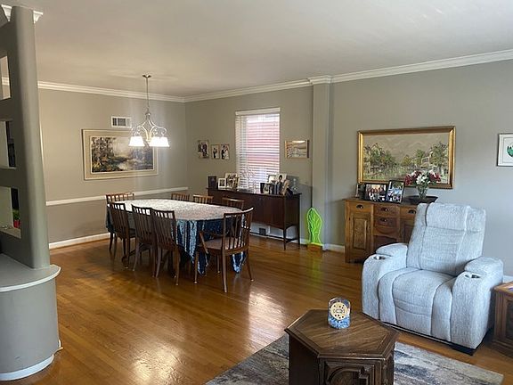 4th image of 7949 Delmar Blvd Floor 1