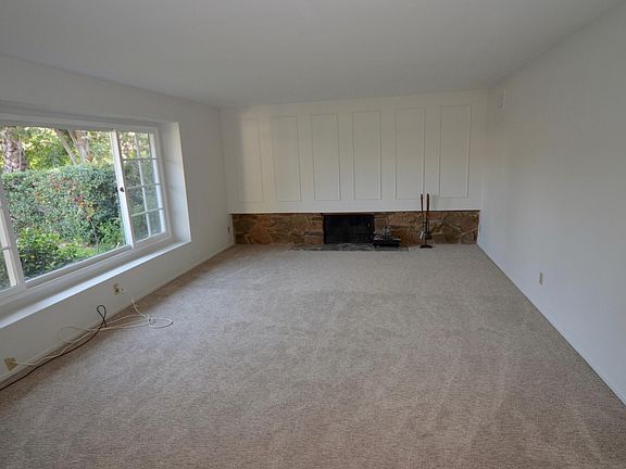 Living Room with Fireplace