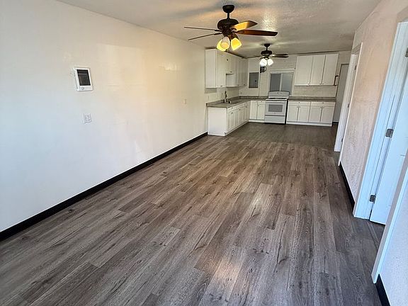 2nd image of 3615 Ocean View Blvd