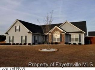 1262 Snowy Egret Dr, Fayetteville, NC 28306