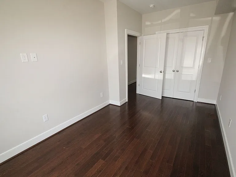 1505 W Cary St — Photo 17