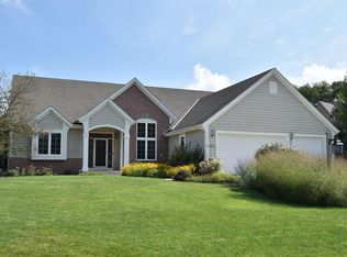 N77W23044 S Coldwater Cir, Sussex, WI 53089