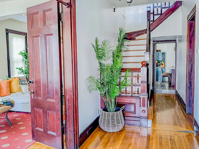 15 Rosseter St #1 — Photo 1