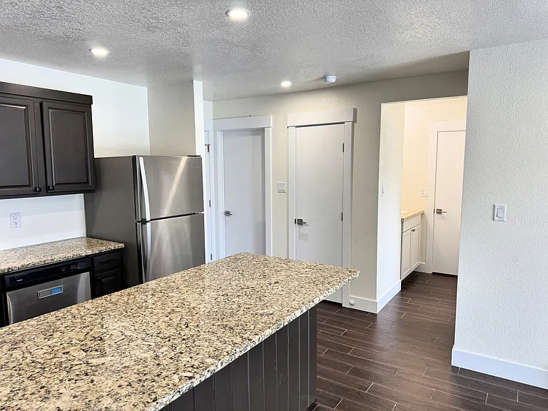 1263 Straight Creek Dr #E101 — Photo 5