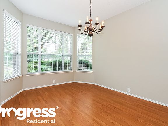 4th image of 8229 French Quarter Ln