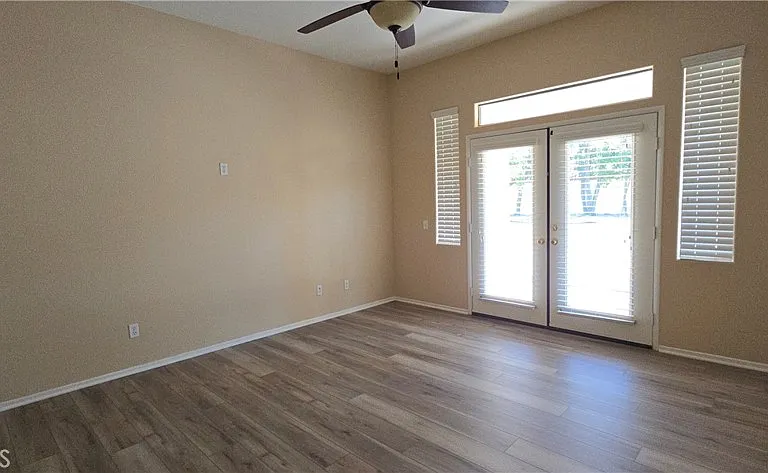 69 San Marino Cir — Photo 27