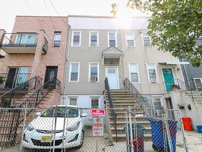 415 7th St #2, Union City, NJ, 07087