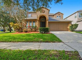 471 Westchester Hills Ln, Valrico, FL 33594