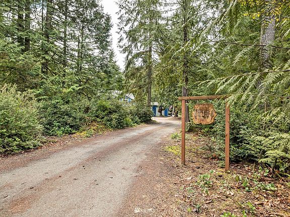 Tree Lined Entry