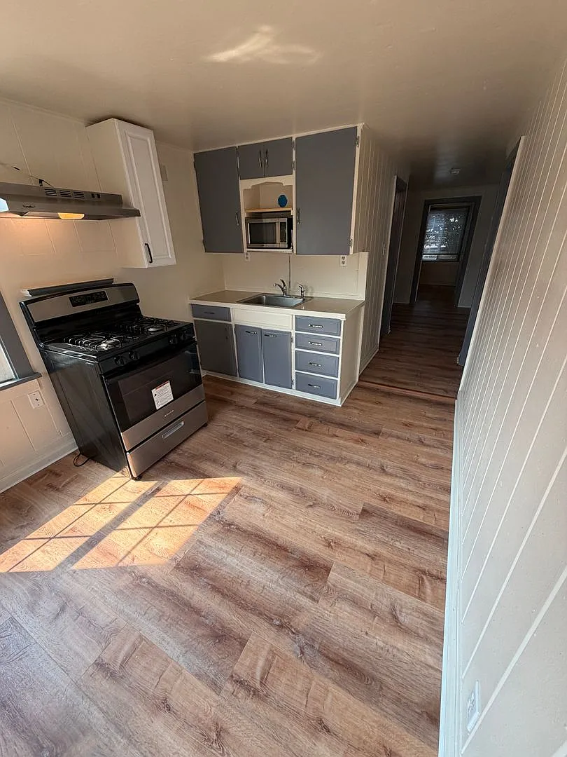Vista del Mar Apartments (VDM) — Photo 4