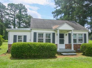 58 James Ln, Weems, VA 22576
