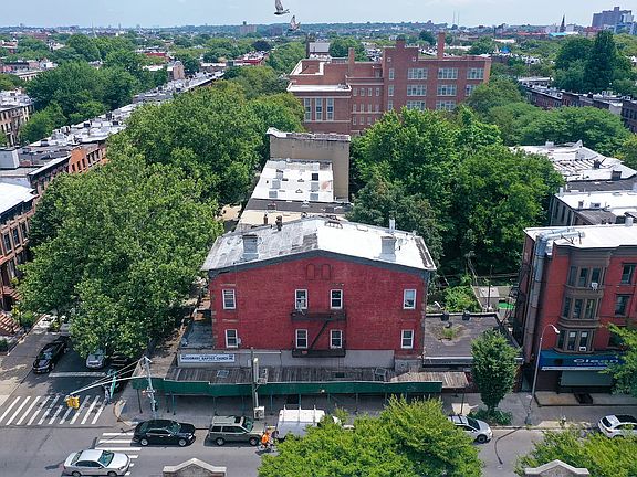 4th image of 455 Marcus Garvey Blvd
