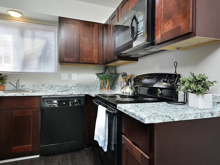 Keystone Apartments — Photo 74