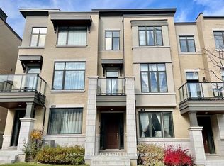 36 Carrville Woods Cir, Vaughan, ON L6A4Z6