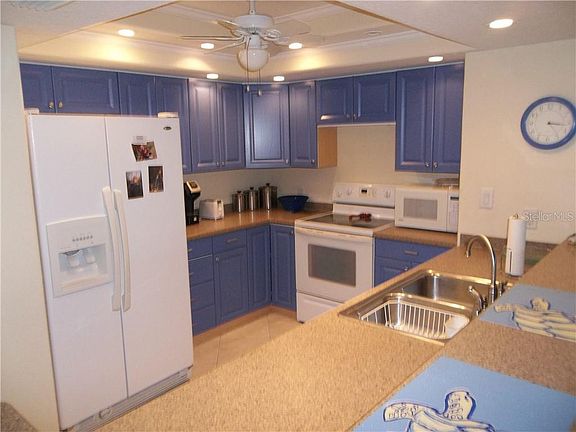 3rd image of 601 Shreve St Building 5