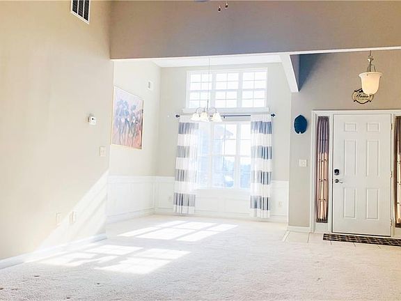 4th image of 4445 Scotland Ct