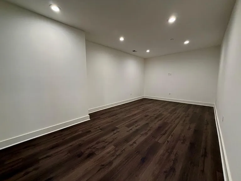 5514 McKinley St — Photo 39