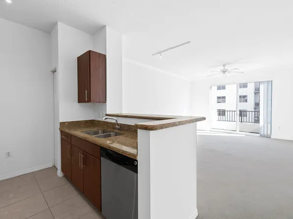 2401 NE 65th St APT 606, Fort Lauderdale, FL 33308