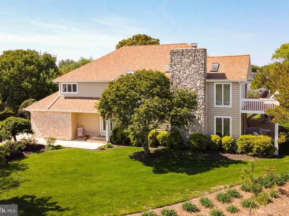 202 N Crest Ct, Rehoboth Beach, DE 19971