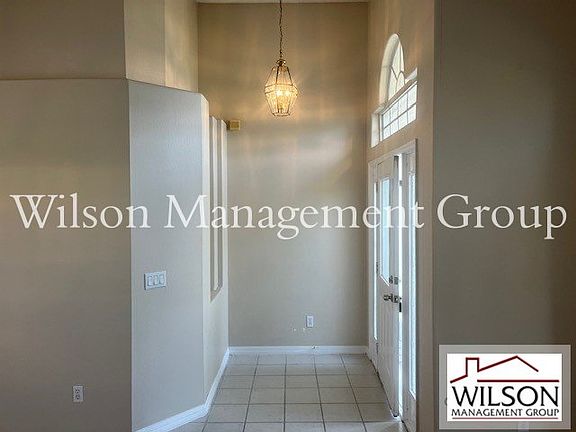 2nd image of 3215 Crystal Creek Blvd
