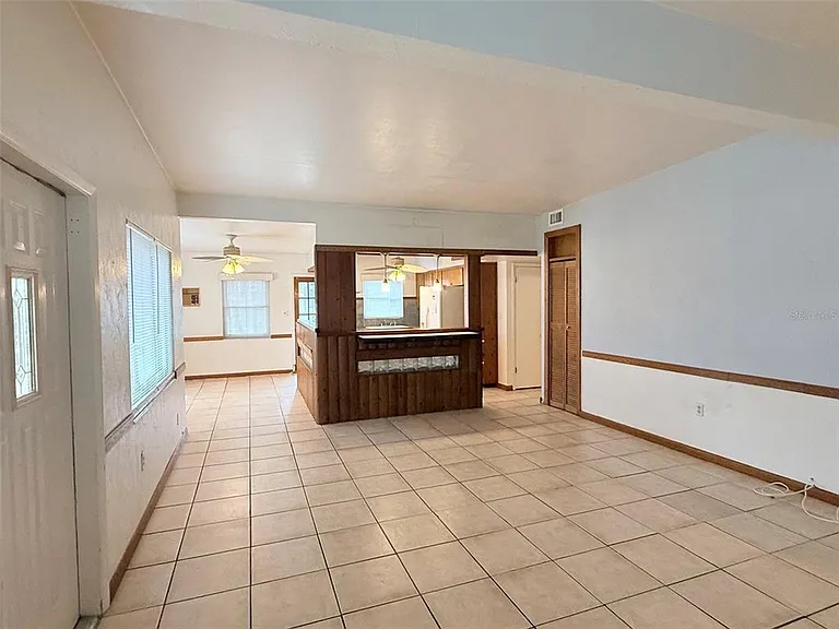 5160 102nd Way N — Photo 5