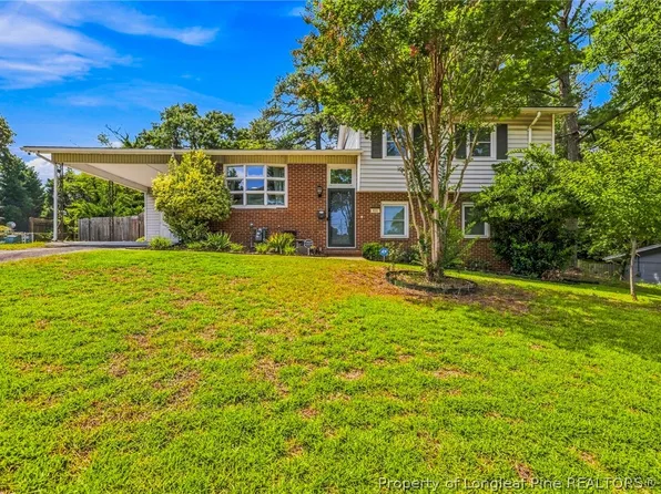 821 Edenwood Dr, Fayetteville, NC 28303