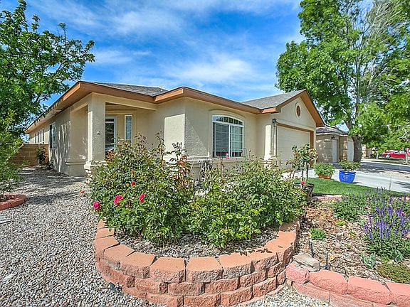 3rd image of 6924 Luz Del Sol Pl NW