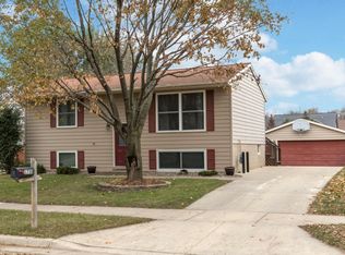 1750 10th Ave SE, Rochester, MN 55904