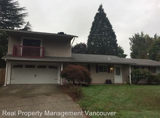 517 NW 54th St, Vancouver, WA 98663