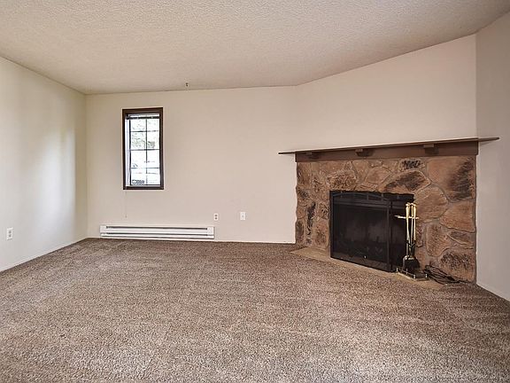 2nd image of 12515 NE 116th St APT B10