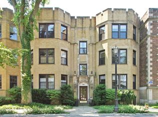 1324 Central St APT 2W, Evanston, IL 60201