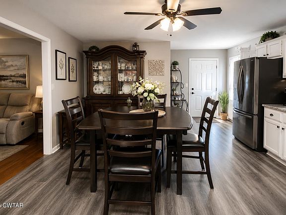 4th image of 285 Meadow Brook Cir