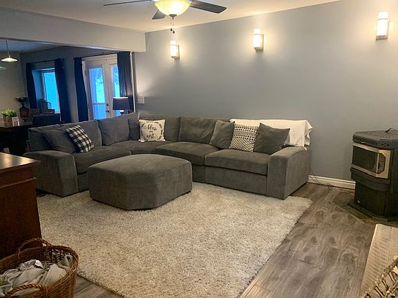3rd image of 3414 Hillary Ave