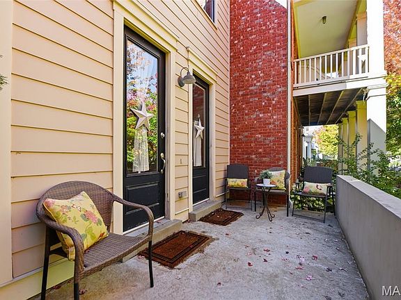 3rd image of 3653 Arpent St APT 1