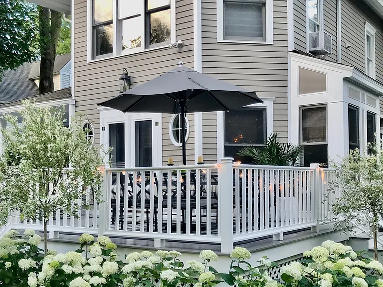 233 Rowayton Ave — Photo 28