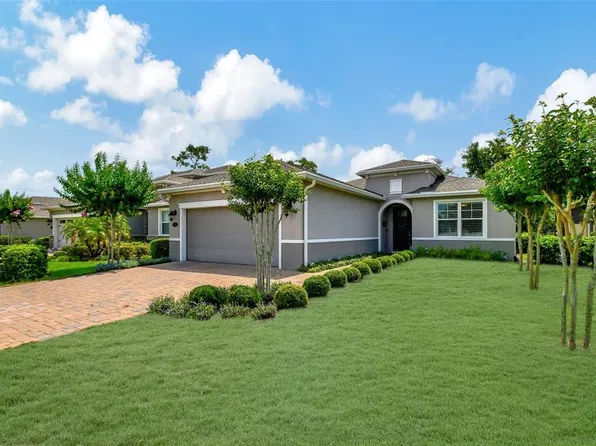 257 Old Moss Cir, Deland, FL 32724