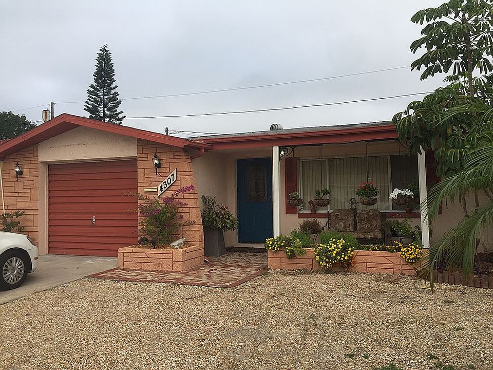 1st image of 4307 Canterberry Dr