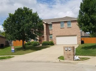 8200 Atherton St, Arlington, TX 76002
