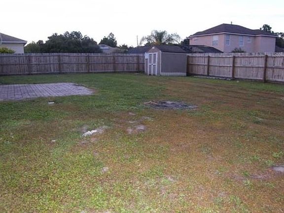 5th image of 804 Hazel Grove Ct