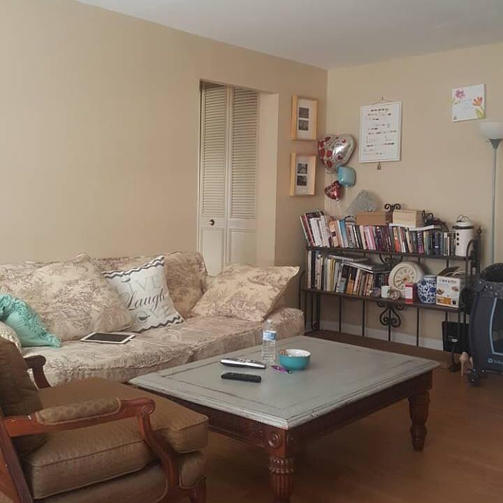 1st image of 450 W Oakdale Ave #4LH