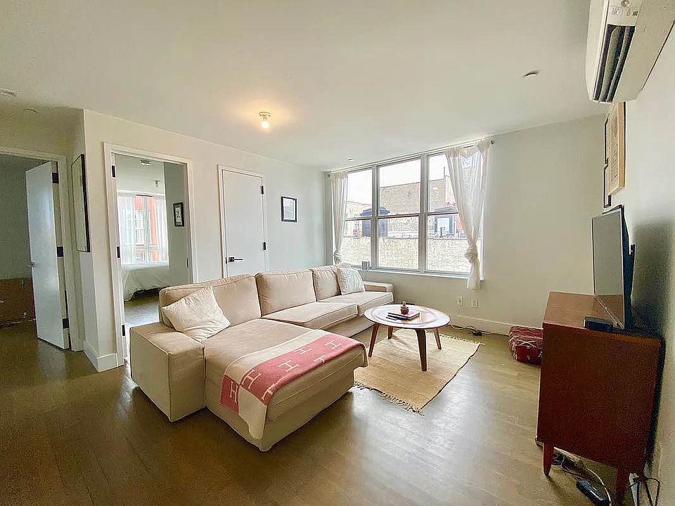 1st image of 155 Meserole St APT 2A