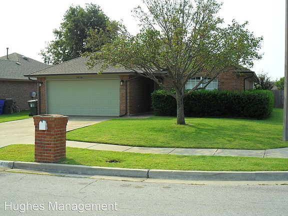 2nd image of 1416 Kenwood Dr