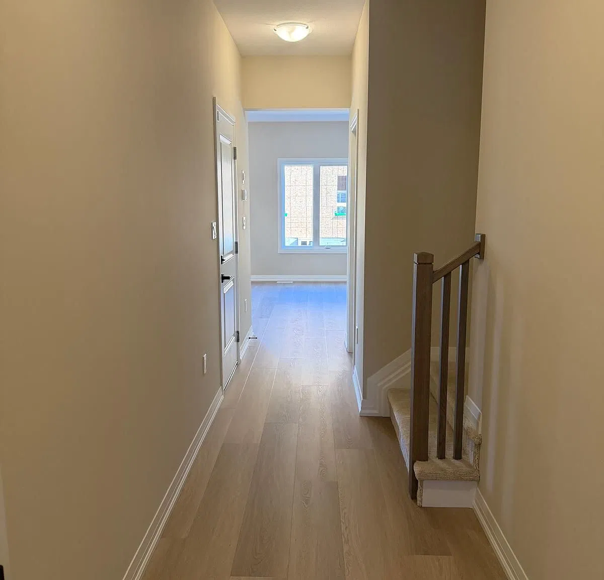 3 bed, $2,400 — Photo 2