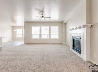 3064 W Granny Smith Ct, Kuna, ID 83634
