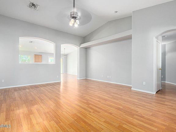 4th image of 17477 W Maui Ln