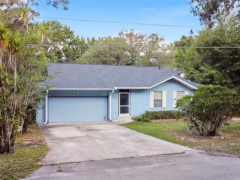 240 Maureen Dr — Photo 21