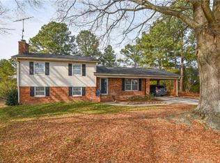 8007 Old Reidsville Rd, Browns Summit, NC 27214