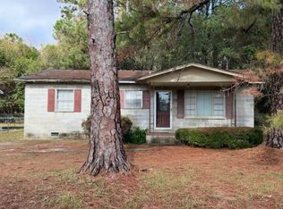 903 W Hill St, Quitman, GA 31643